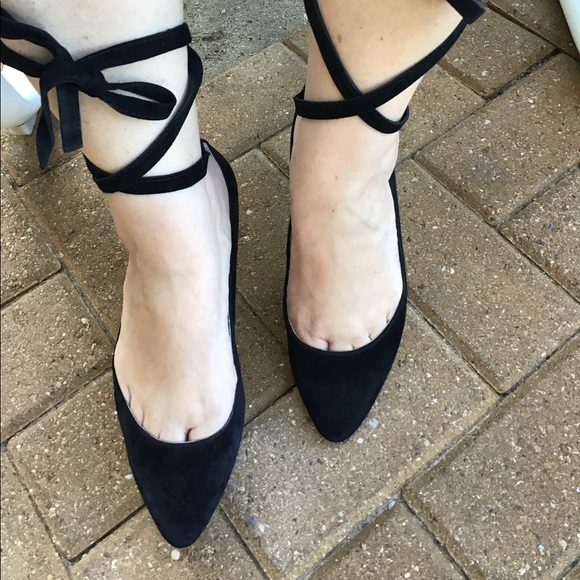 Vince Camuto Shoes - Vince Camuto Ballerina Black Suede Shoes Sz 7.5